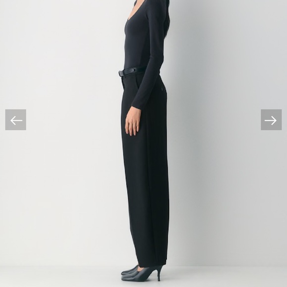 Aritzia Original Contour Scoopneck LongSleeve Double Knit NWT medium - Picture 6 of 8